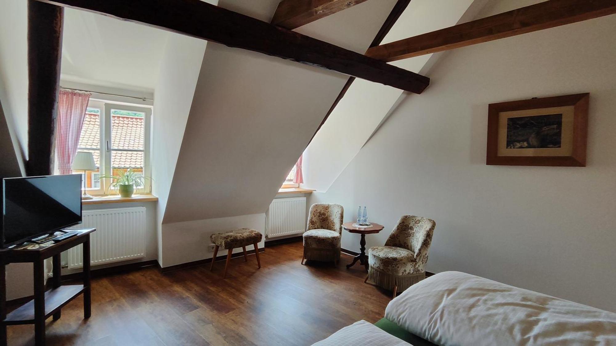 Großes Doppelzimmer